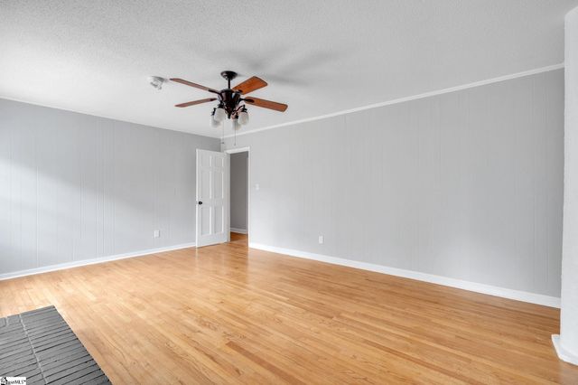5016 Maplewood Drive, Greenville, SC 29615