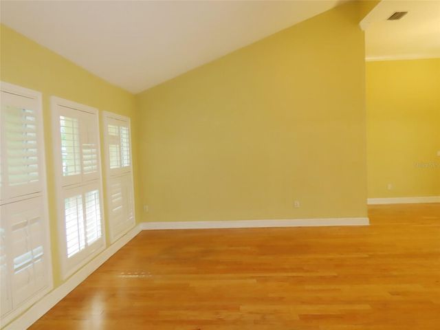 7555 PINE VALLEY LANE, Seminole, FL 33776