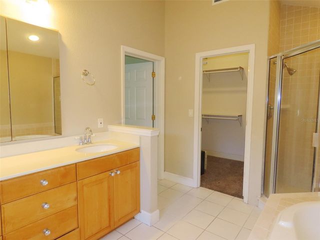 7555 PINE VALLEY LANE, Seminole, FL 33776