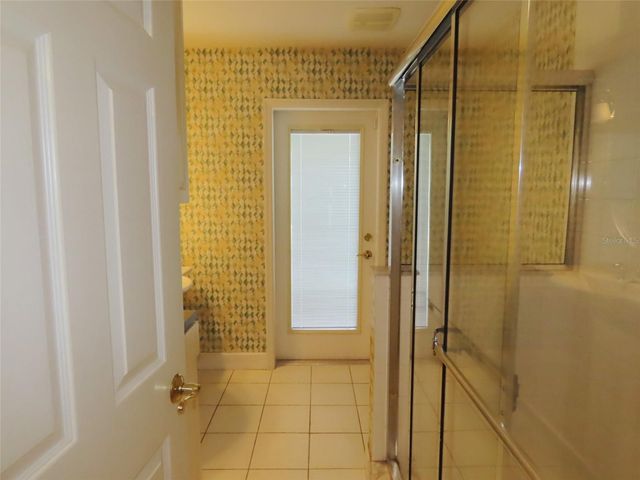 7555 PINE VALLEY LANE, Seminole, FL 33776