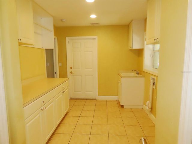 7555 PINE VALLEY LANE, Seminole, FL 33776