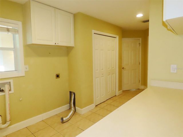 7555 PINE VALLEY LANE, Seminole, FL 33776