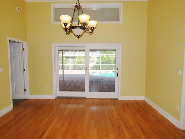 7555 PINE VALLEY LANE, Seminole, FL 33776