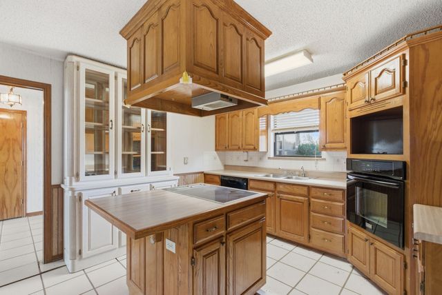 2480 Timber Wolf Trail, Stephenville, TX 76401