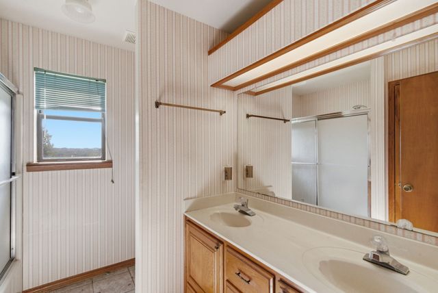 2480 Timber Wolf Trail, Stephenville, TX 76401