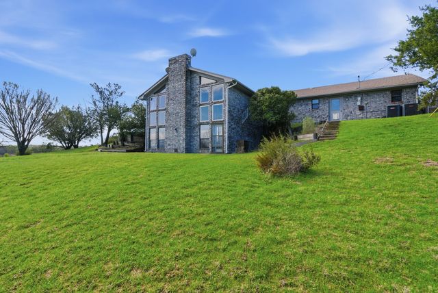 2480 Timber Wolf Trail, Stephenville, TX 76401