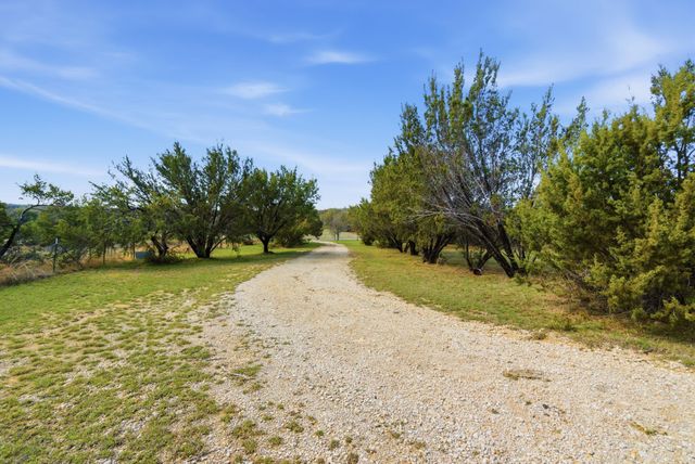 2480 Timber Wolf Trail, Stephenville, TX 76401