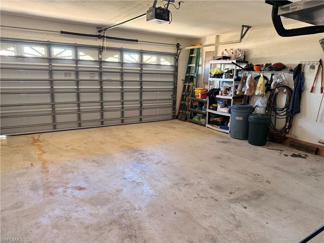 3737 SW 12th PL, Cape Coral, FL 33914