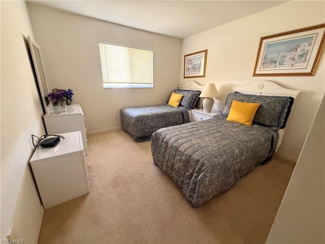 3737 SW 12th PL, Cape Coral, FL 33914