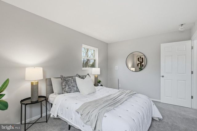 9505 PRYDE DR, Clinton, MD 20735