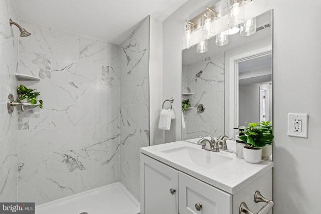 9505 PRYDE DR, Clinton, MD 20735