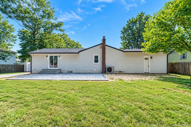 93 Putnam Avenue, West Babylon, NY 11704