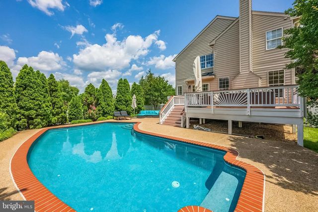 20195 HIDDEN CREEK CT, Ashburn, VA 20147