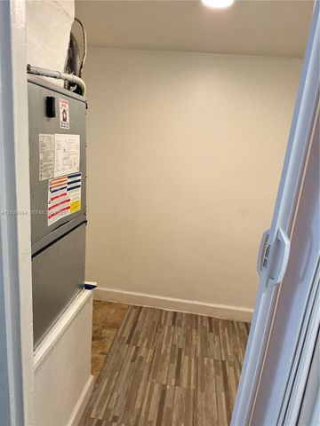 1470 NE 125th Ter 205, North Miami, FL 33161