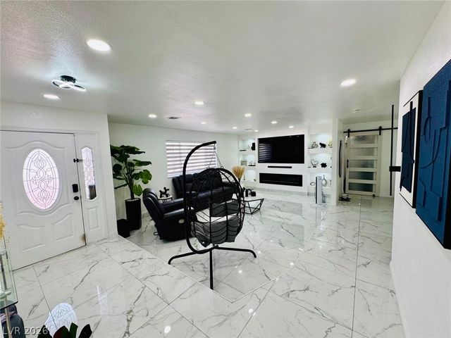 4679 East Cleveland Avenue, Las Vegas, NV 89104