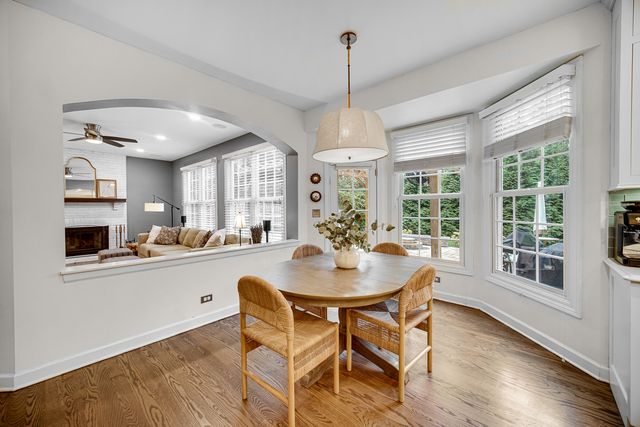 1429 Braxton Road, Libertyville, IL 60048