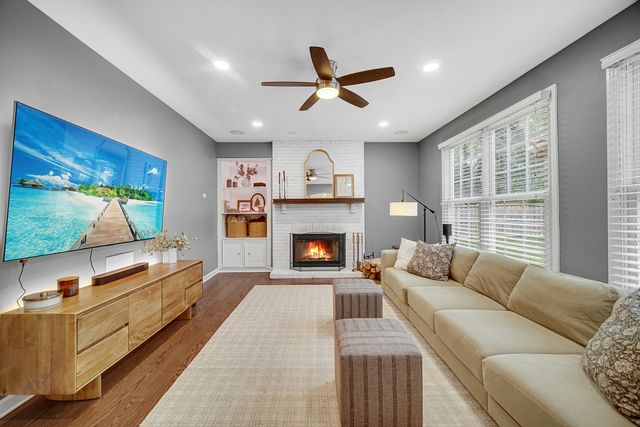 1429 Braxton Road, Libertyville, IL 60048