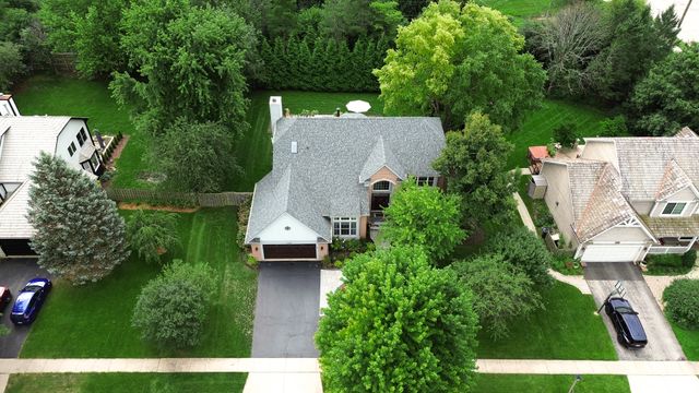 1429 Braxton Road, Libertyville, IL 60048