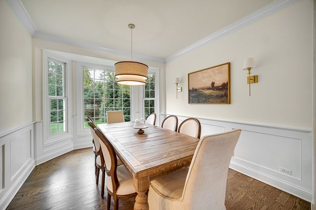 1429 Braxton Road, Libertyville, IL 60048
