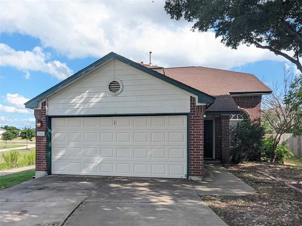 1601 Hueco Mountain RD, Round Rock, TX 78664