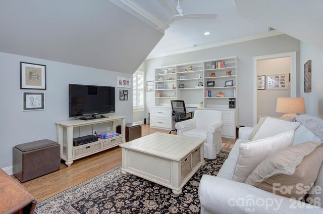 18530 Carnegie Overlook Boulevard, Davidson, NC 28036