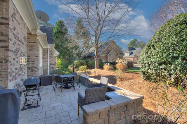 18530 Carnegie Overlook Boulevard, Davidson, NC 28036