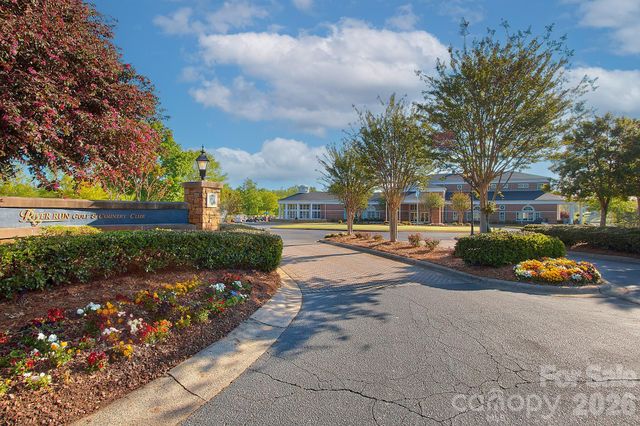 18530 Carnegie Overlook Boulevard, Davidson, NC 28036