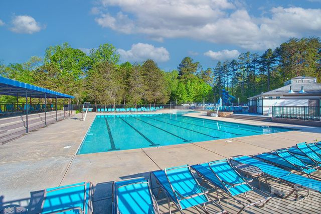 18530 Carnegie Overlook Boulevard, Davidson, NC 28036