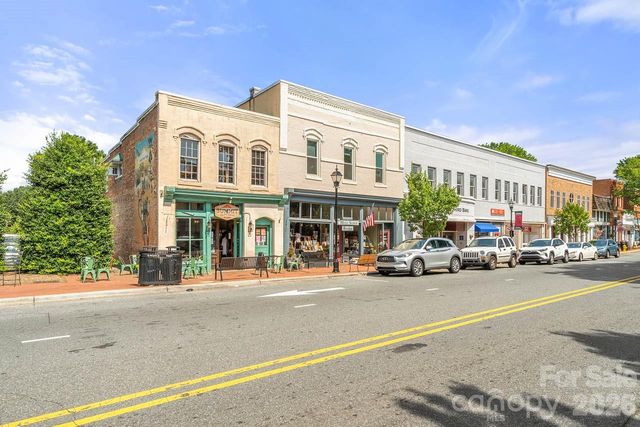 18530 Carnegie Overlook Boulevard, Davidson, NC 28036