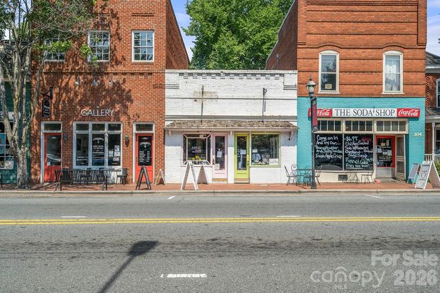 18530 Carnegie Overlook Boulevard, Davidson, NC 28036