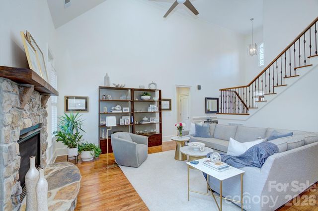 18530 Carnegie Overlook Boulevard, Davidson, NC 28036