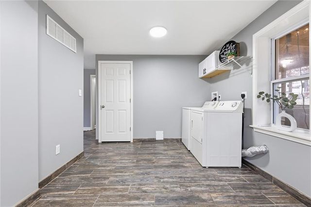 6713 S Elm Street, Pleasant Valley, MO 64068