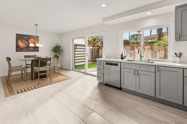 1651 S Juniper 98, Escondido, CA 92025