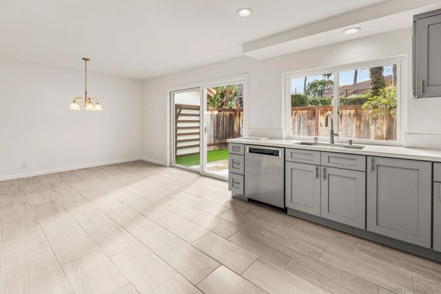 1651 S Juniper 98, Escondido, CA 92025