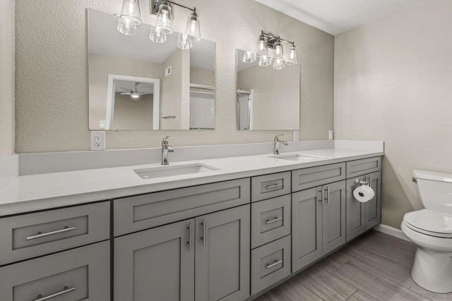 1651 S Juniper 98, Escondido, CA 92025