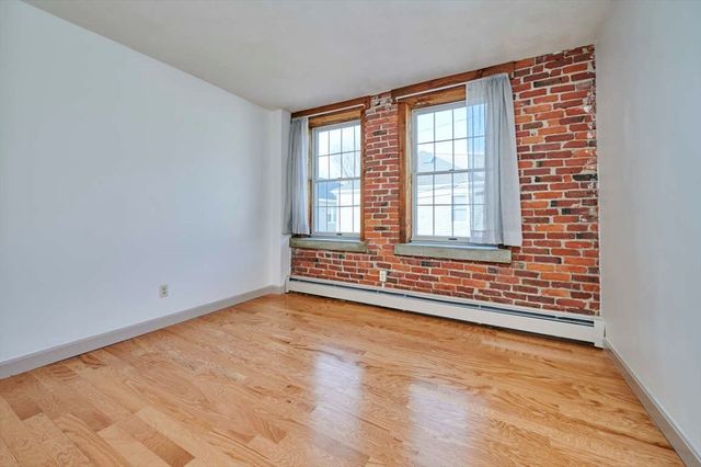 75 Summer St 3, Salem, MA 01970