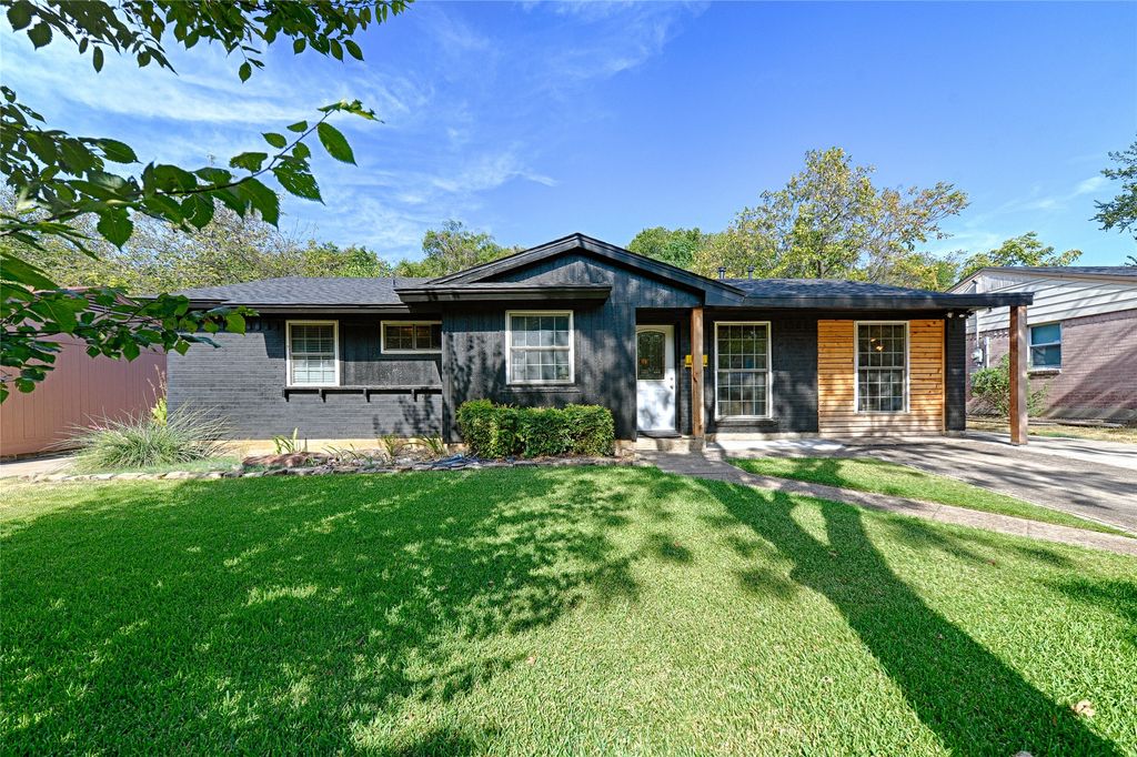 1339 Winding Trail, Duncanville, TX 75116