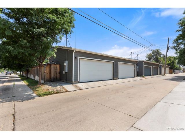 1797 Alton St, Aurora, CO 80010