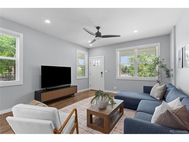1797 Alton St, Aurora, CO 80010