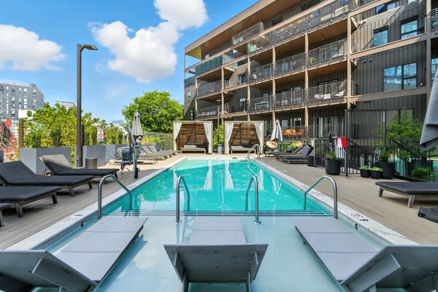 635 7th Ave S Apt 503, Nashville, TN 37203