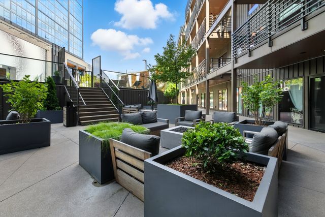 635 7th Ave S Apt 503, Nashville, TN 37203