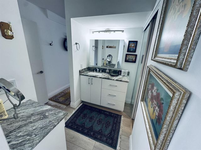 6662 Boca Del Mar Drive 111, Boca Raton, FL 33433
