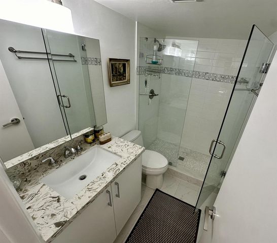 6662 Boca Del Mar Drive 111, Boca Raton, FL 33433