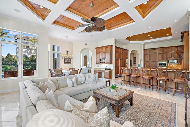 849 Harbour Isle Pl, North Palm Beach, FL 33410