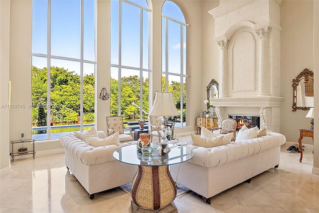 849 Harbour Isle Pl, North Palm Beach, FL 33410