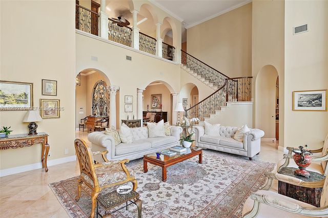 849 Harbour Isle Pl, North Palm Beach, FL 33410