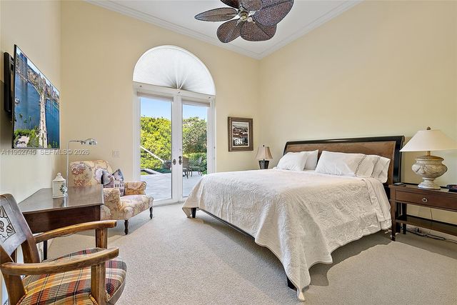 849 Harbour Isle Pl, North Palm Beach, FL 33410