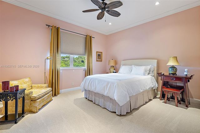 849 Harbour Isle Pl, North Palm Beach, FL 33410