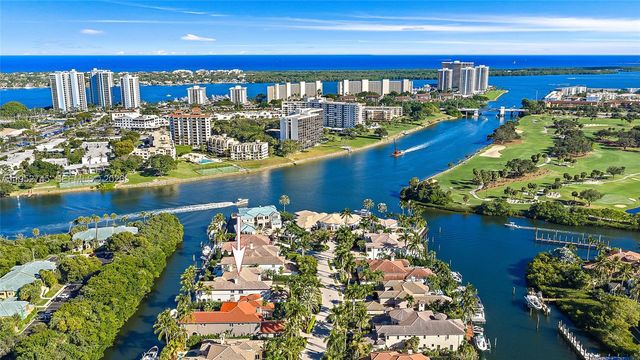 849 Harbour Isle Pl, North Palm Beach, FL 33410