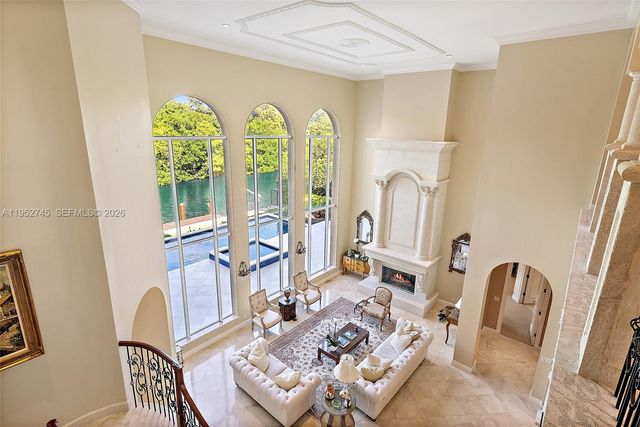 849 Harbour Isle Pl, North Palm Beach, FL 33410